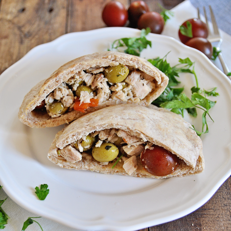 15 Minute Homemade Pita Pockets With Tuna & Olives - Spain On A Fork