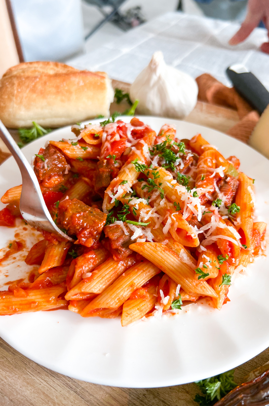 Spanish Garlic & Chorizo Pasta | INCREDIBLY Delicious 30 Minute Recipe